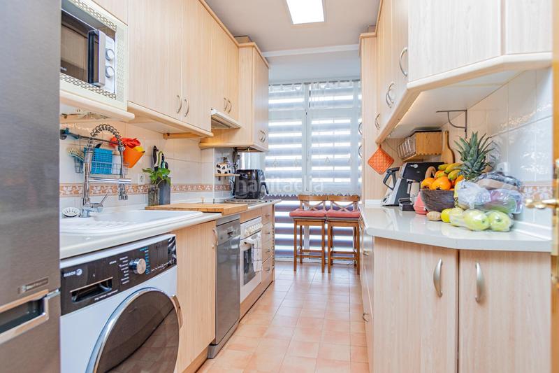 Foto 28d963b1-602d-448a-9265-198380cb5362. Flat with heating pool in Soto del Real