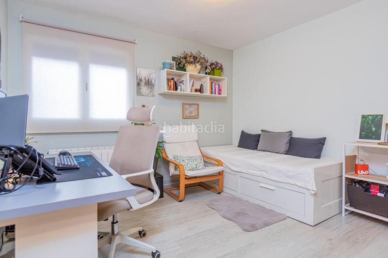 Foto 7b89a53c-12c7-4c6c-85fc-e89cad336dd9. Flat with heating pool in Soto del Real