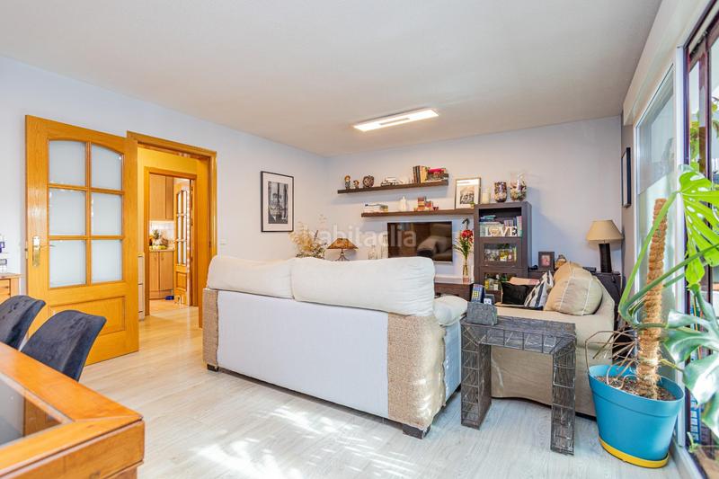 Foto c8c75343-cf08-4da1-92af-51b623da3a4b. Flat with heating pool in Soto del Real