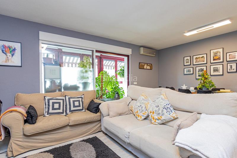 Foto cc726015-c375-4ce7-94b9-46a5c9b40ee8. Flat with heating pool in Soto del Real