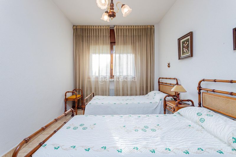 Foto 2956bd8f-6396-4e06-8f1e-fcbbe4273309. Pis amb calefacció aparcament a El Espinar Pueblo Espinar (El)