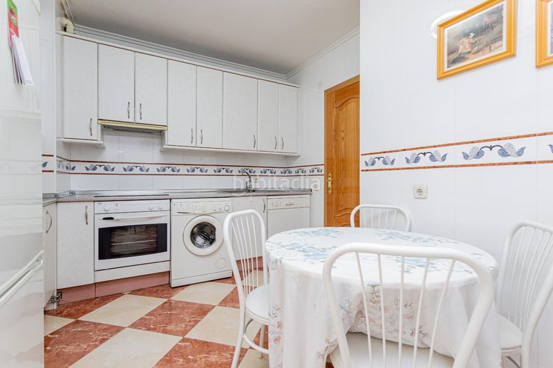 Foto 7eca6c6e-037b-4ce0-965a-635c14e53db2. Pis amb calefacció aparcament a El Espinar Pueblo Espinar (El)