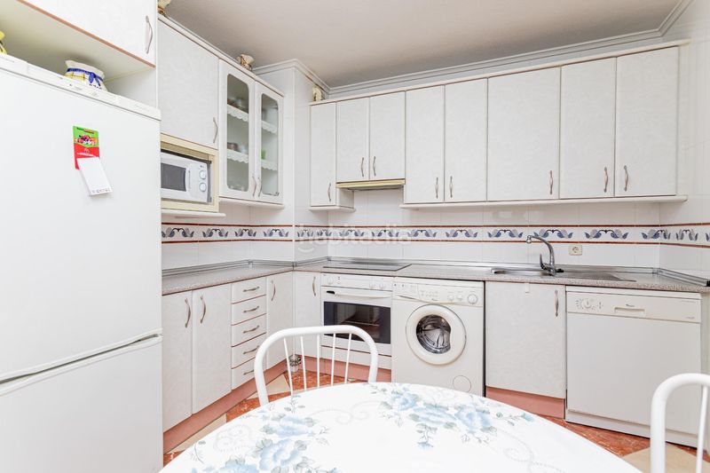 Foto b331f1b0-b511-4b87-85cd-dbbd2d790846. Pis amb calefacció aparcament a El Espinar Pueblo Espinar (El)