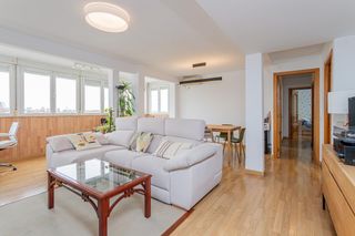 Flat  Calle fermin caballero