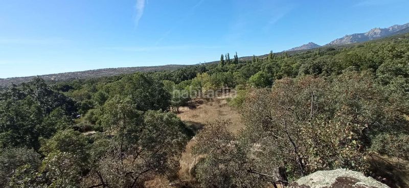 Foto f2004447-61a7-460e-b8cc-b17b8825fe23. Finca rústica a Miraflores de la Sierra