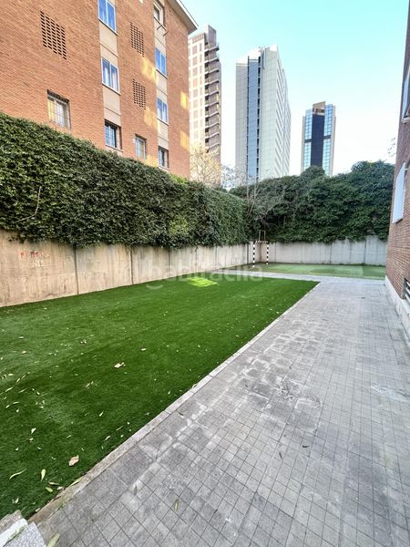 Foto 412ecc24-163e-4671-80de-c60e5128ce53. Àtic amb aparcament piscina a Castilla Madrid