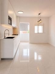 Flat  Calle calle luis de la torre