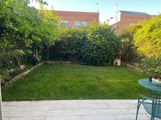 Lloguer Casa aparellada a Rejas
