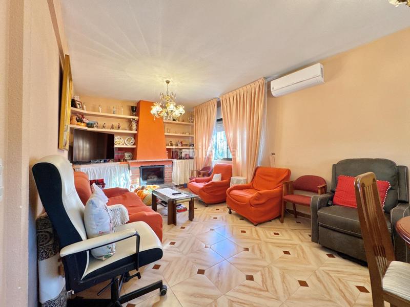 Foto c01a10ef-5dda-4b2f-bce0-1336458fa023. Chalet with heating parking in Torrelaguna