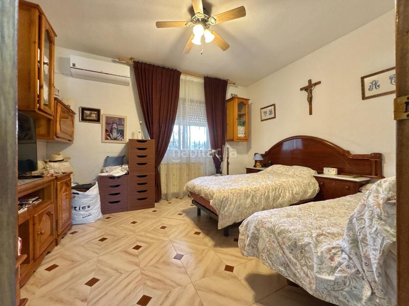 Foto c5db5d4a-2e66-4e6c-922b-270c0bb27719. Chalet with heating parking in Torrelaguna