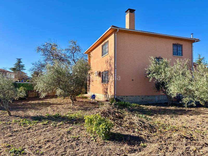 Foto c6fd44b3-ddd3-43b9-8038-7d038a46a776. Chalet with heating parking in Torrelaguna