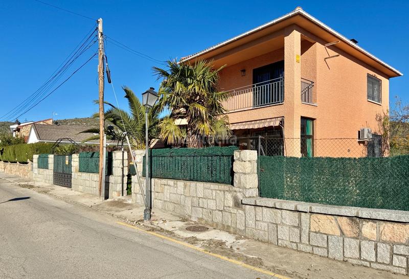 Foto dd171863-0b00-4a83-93c7-dc119f0089b3. Chalet with heating parking in Torrelaguna