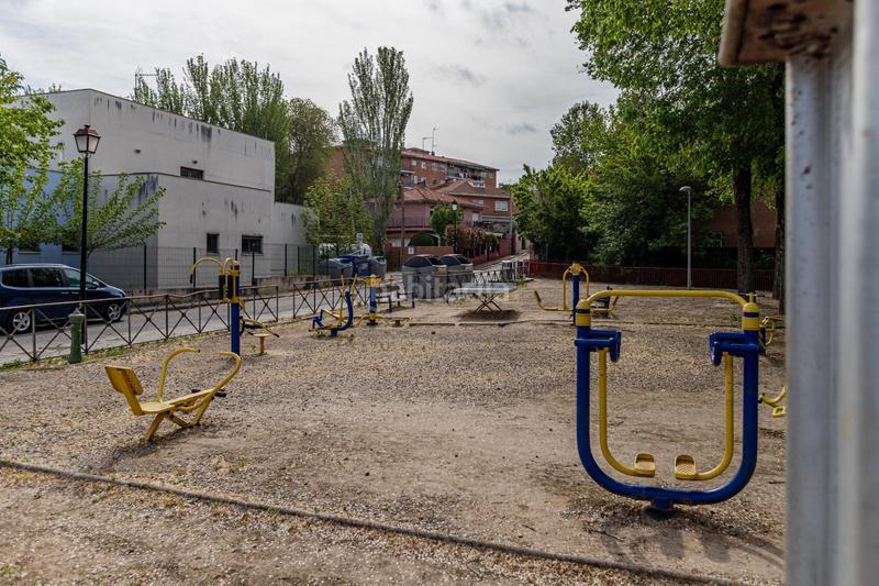 Foto 674a2fed-daf6-49d4-bde1-4c30a6c60a4a. Casa pareada en Cobeña