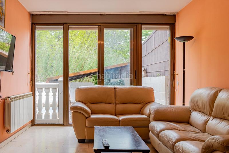 Foto 709829dd-3e81-4b85-9e0d-2e8919bd75a3. Doppelhaus mit heizung parking pool in Cobeña