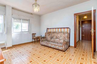 Pis  Calle venancio martin. Wgi vende fantstico piso en numancia