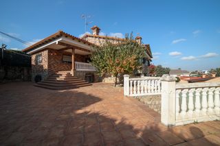 Xalet  Calle monte perdido. Impresionante chalet independiente monte batres