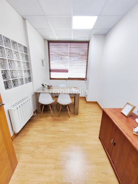 Foto 4a61b477-b913-400d-8622-6e88d9ab32bc. Local comercial amb calefacció a Parque Lisboa-La Paz Alcorcón