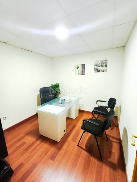 Foto bdfd6d96-a730-4520-81b7-a1b259286599. Local comercial amb calefacció a Parque Lisboa-La Paz Alcorcón