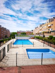 Rent Flat  Calle de motril. Bonito piso arroyomolinos de 2 dormitorios