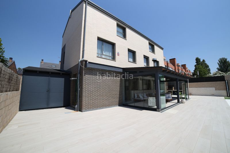 Foto 28f5a679-a7de-447a-a5ce-58beb05c811b. Xalet amb calefacció aparcament piscina a Zona Europa Arroyomolinos