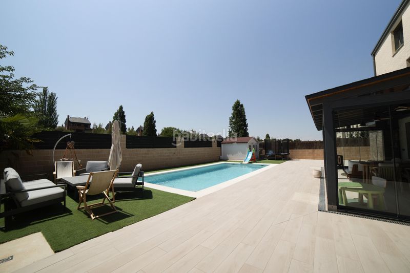 Foto dcddbe71-f8ab-4c0c-961b-c2b0ffb62f33. Xalet amb calefacció aparcament piscina a Zona Europa Arroyomolinos