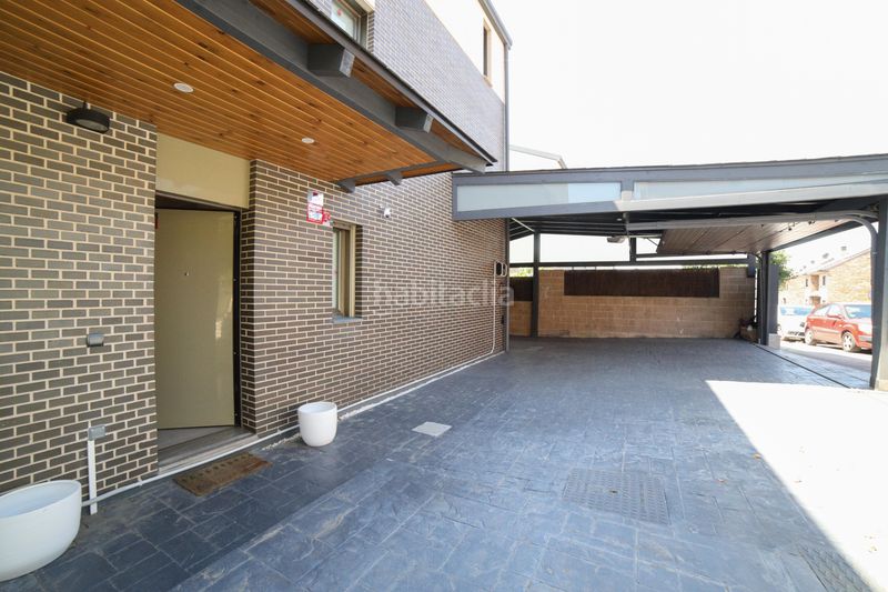 Foto f1099203-5e3d-4b27-b2e1-e722fc6c8eeb. Xalet amb calefacció aparcament piscina a Zona Europa Arroyomolinos