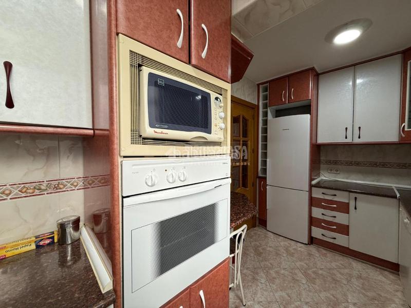 Foto 41e971a9-61cf-46dc-b0cb-eff15df908fe. Appartement avec chauffage dans Parque Lisboa-La Paz Alcorcón