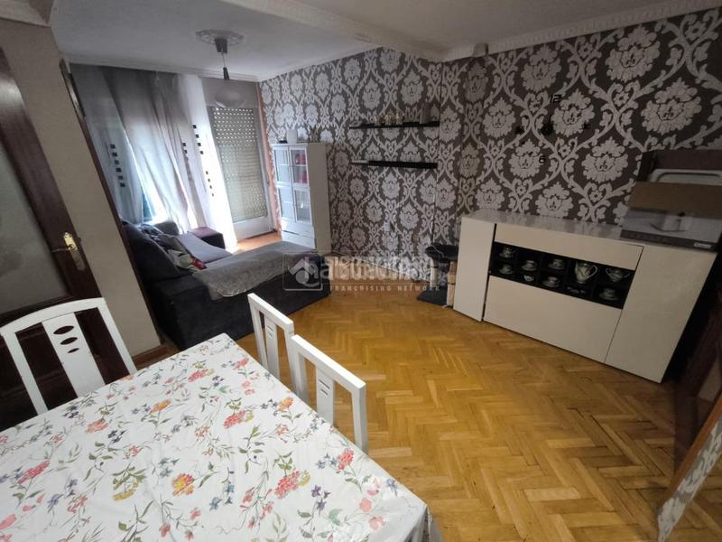 Foto c64055ac-f6f4-4695-a49d-7a2092a6757b. Pis amb calefacció a Zona Renfe Alcorcón