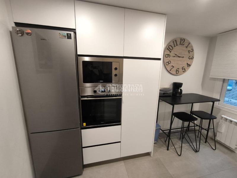 Foto d1df1ac1-00df-4ddc-a8f6-45c41d0e3b81. Pis amb calefacció aparcament a Casco Antiguo Alcorcón