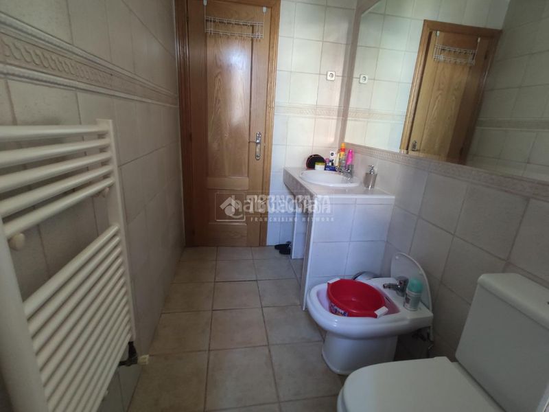 Foto 507ada65-3d29-46dc-819b-40b34ed2de2f. Pis amb calefacció a Zona Renfe Alcorcón