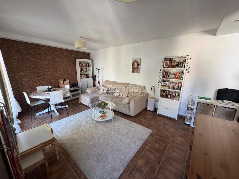 Foto 883675eb-6504-43df-a357-d2ac5cdea104. Pis amb calefacció a Zona Renfe Alcorcón