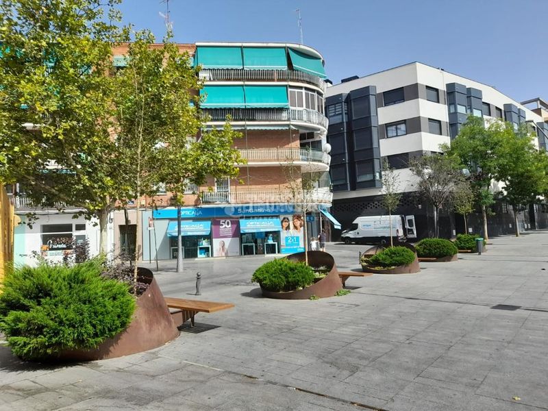 Foto 8f5b40f4-ff1d-4c29-afab-a4112606b631. Aparcament cotxe a Zona Renfe Alcorcón