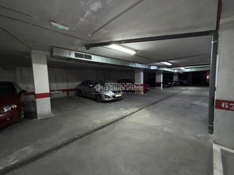 Foto f9c249a3-7eff-4caa-a988-be9b95b1f218. Aparcament cotxe a Casco Antiguo Alcorcón