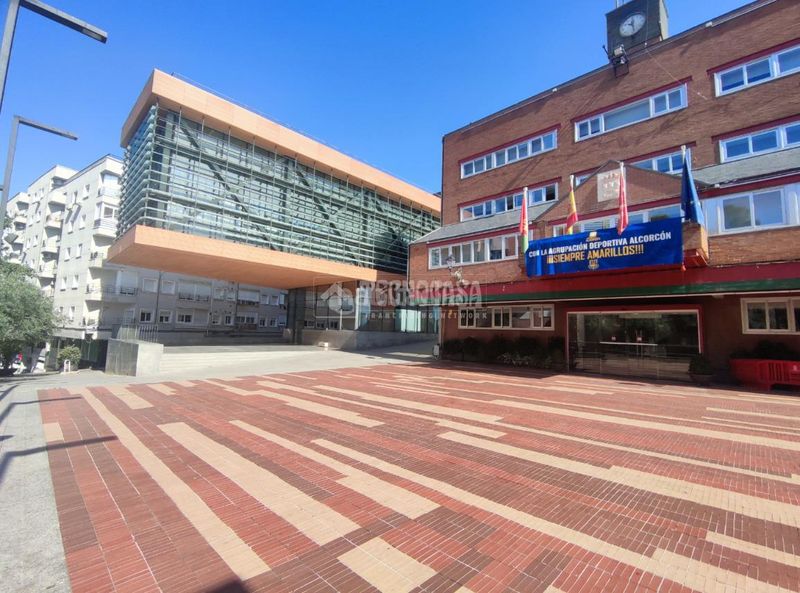 Foto 90964240-a019-4128-b52d-92a9a7938c5f. Aparcament cotxe a Casco Antiguo Alcorcón