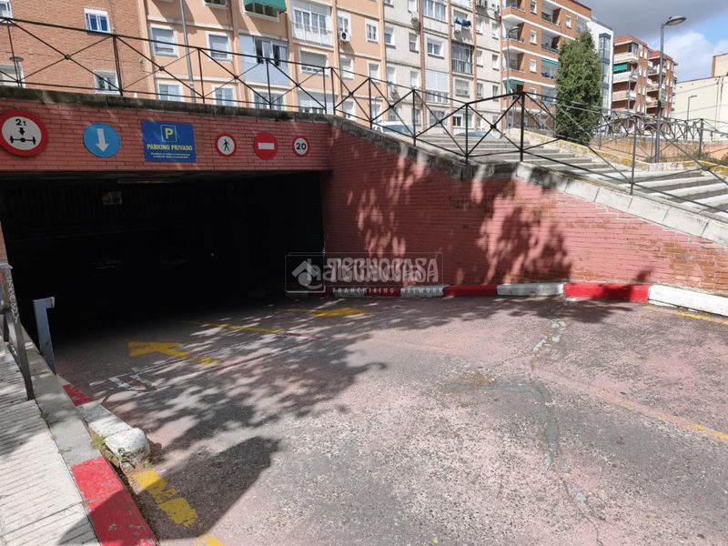 Foto b0dce794-8a3b-43ee-ac87-c627429208ad. Piso  en venta en Casco Antiguo Alcorcón
