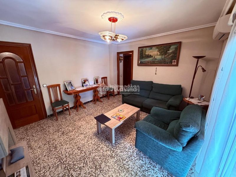 Foto 5c7f7ddd-4c3a-49e7-8c9a-98a22ddede77. Piso  en venta en Casco Antiguo Alcorcón