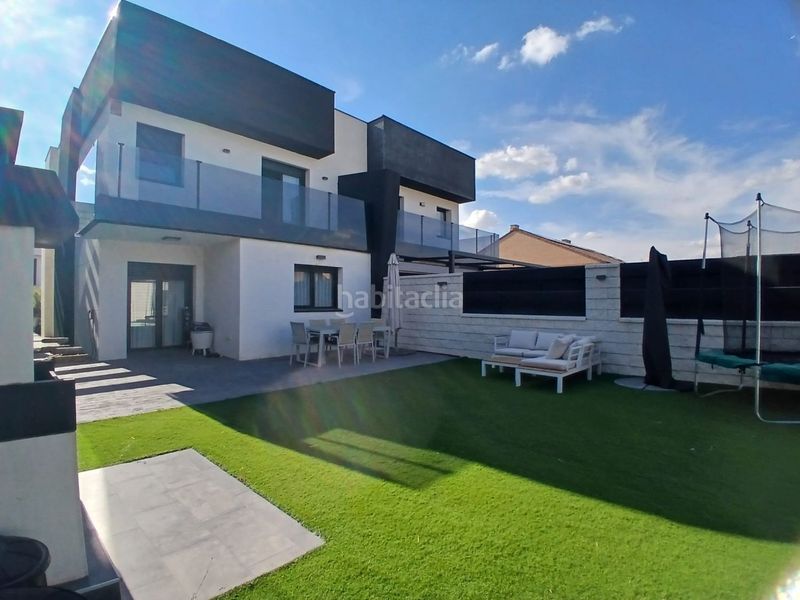 Foto 18a2f3da-188c-46a7-9505-502789df0f2b. Chalet  en venta , 4 dormitorios. en La Dehesa - El Pinar Navalcarnero