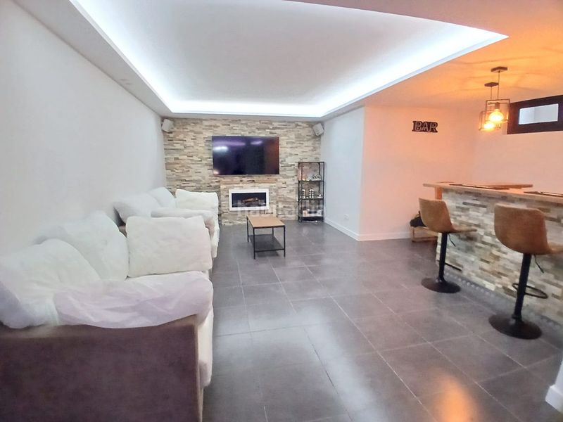Foto 80cb9415-5520-4d78-b125-ae12afe60dd2. Chalet  en venta , 4 dormitorios. en La Dehesa - El Pinar Navalcarnero