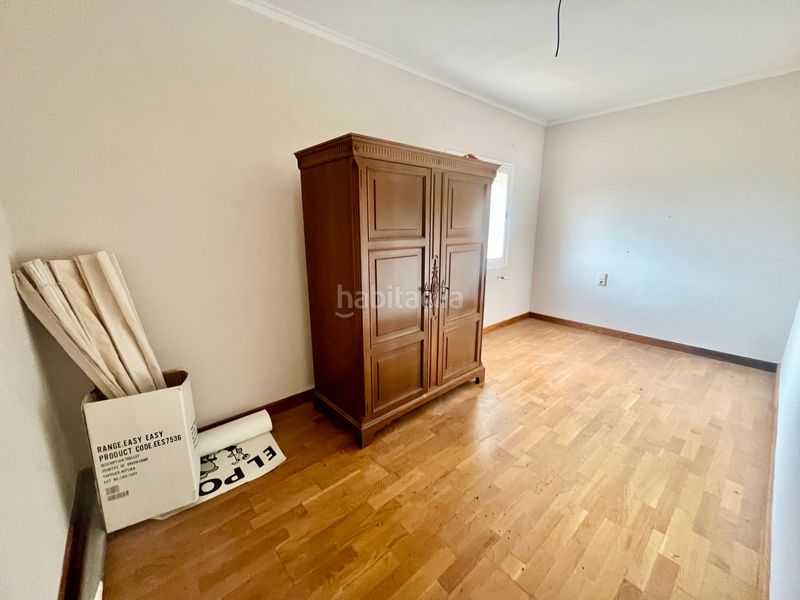 Foto bfa572a1-b761-4313-a14b-a40a32c401d6. Chalet mit kamin heizung parking pool in Ráfol de Almunia