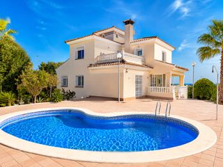 Xalet a Calle santander 11r. ***villa panorama la amplitud de una gran villa, la tranquilidad