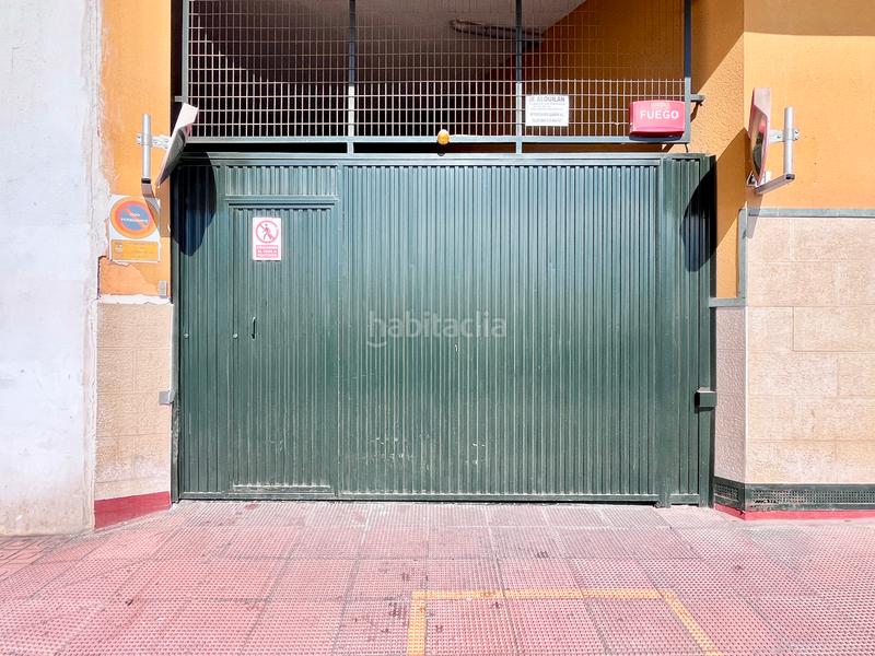 Foto f35bb728-1a89-4a3e-a71f-f3365be8f065. Posto auto in calle san pascual 178 in Antonio Machado Torrevieja