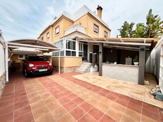 Casa en Rojales. ***amplia vivienda familiar con 6 dormitorios, ideal para disfru