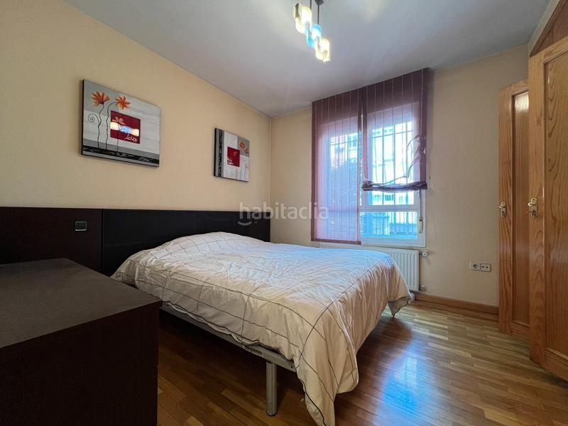 Foto 5c622832-649b-475c-82d1-5338585e4a23. Appartamento con riscaldamento parcheggio in Las Águilas Madrid