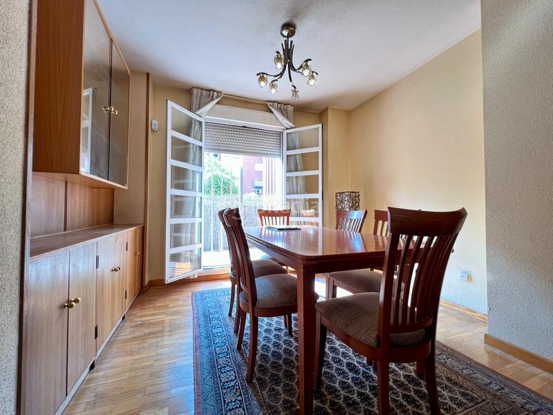 Foto 7f23d758-4801-4fbf-9373-26bd9da40aa9. Appartamento con riscaldamento parcheggio in Las Águilas Madrid