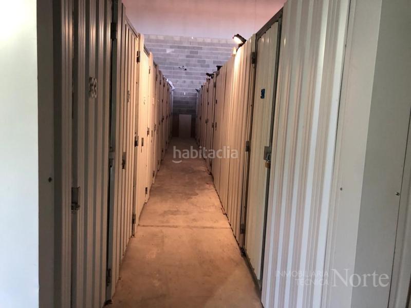 Foto b8747ce7-9aae-4fc9-b5c8-05d3d0826776. Fabrikhalle in Ajalvir