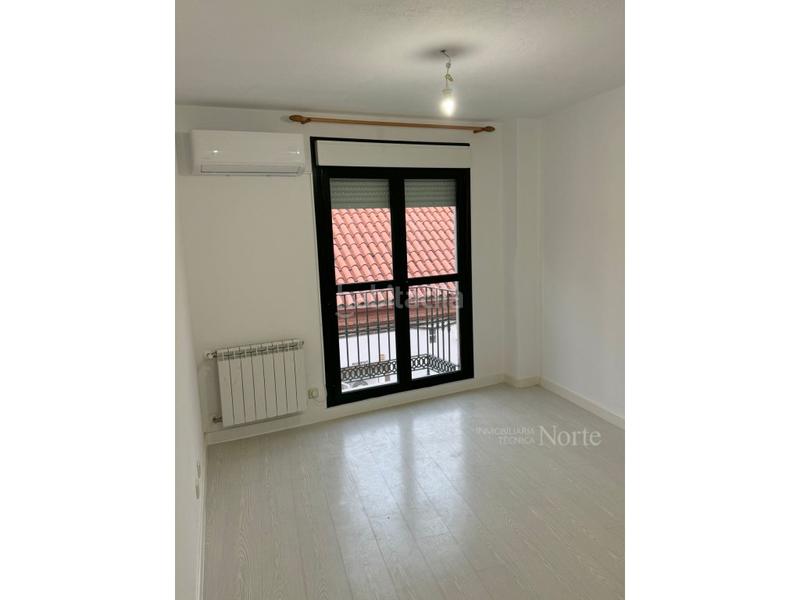 Foto 379ff6d0-128e-405b-bcba-e8267358ae6a. Appartement mit parking in Ajalvir