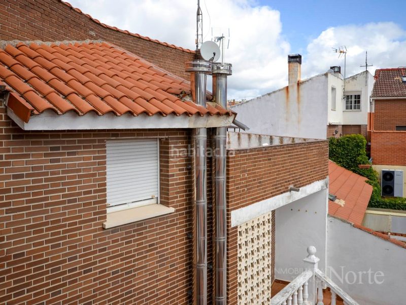 Foto 6a95e78d-9eba-407e-8baf-962010a73bff. Casa amb aparcament a Algete centro Algete
