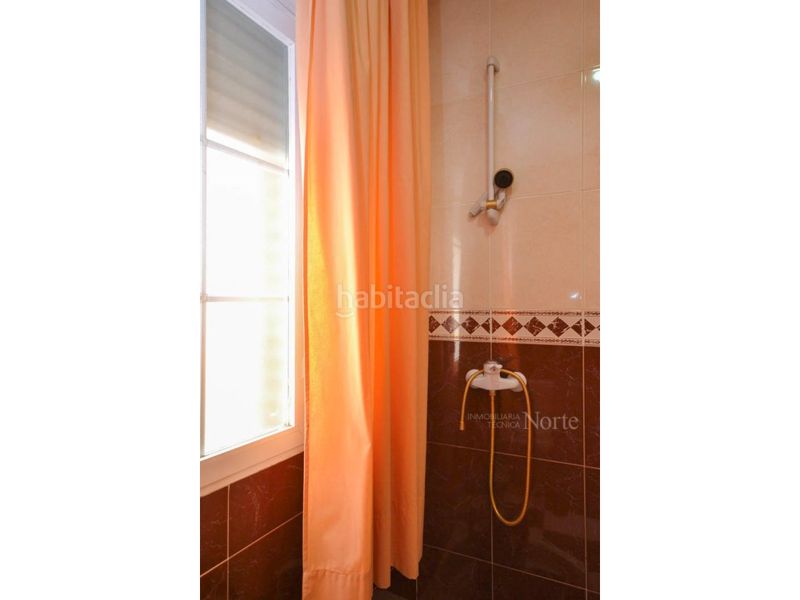 Foto 6c5b4509-2974-4369-9c94-9d2466180876. Casa amb aparcament a Algete centro Algete