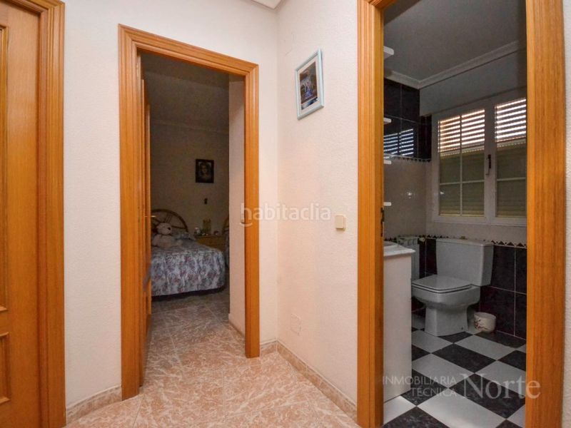 Foto a492a72c-9587-47ef-a1c3-45e16257ffab. Casa amb aparcament a Algete centro Algete