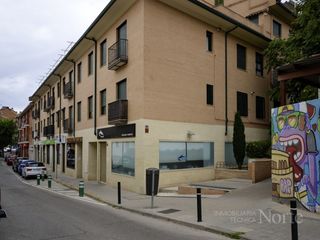 Etagenwohnung  Calle felix sanz. Piso de 2 dormitorios con garaje y ascensor en san agustin de gu